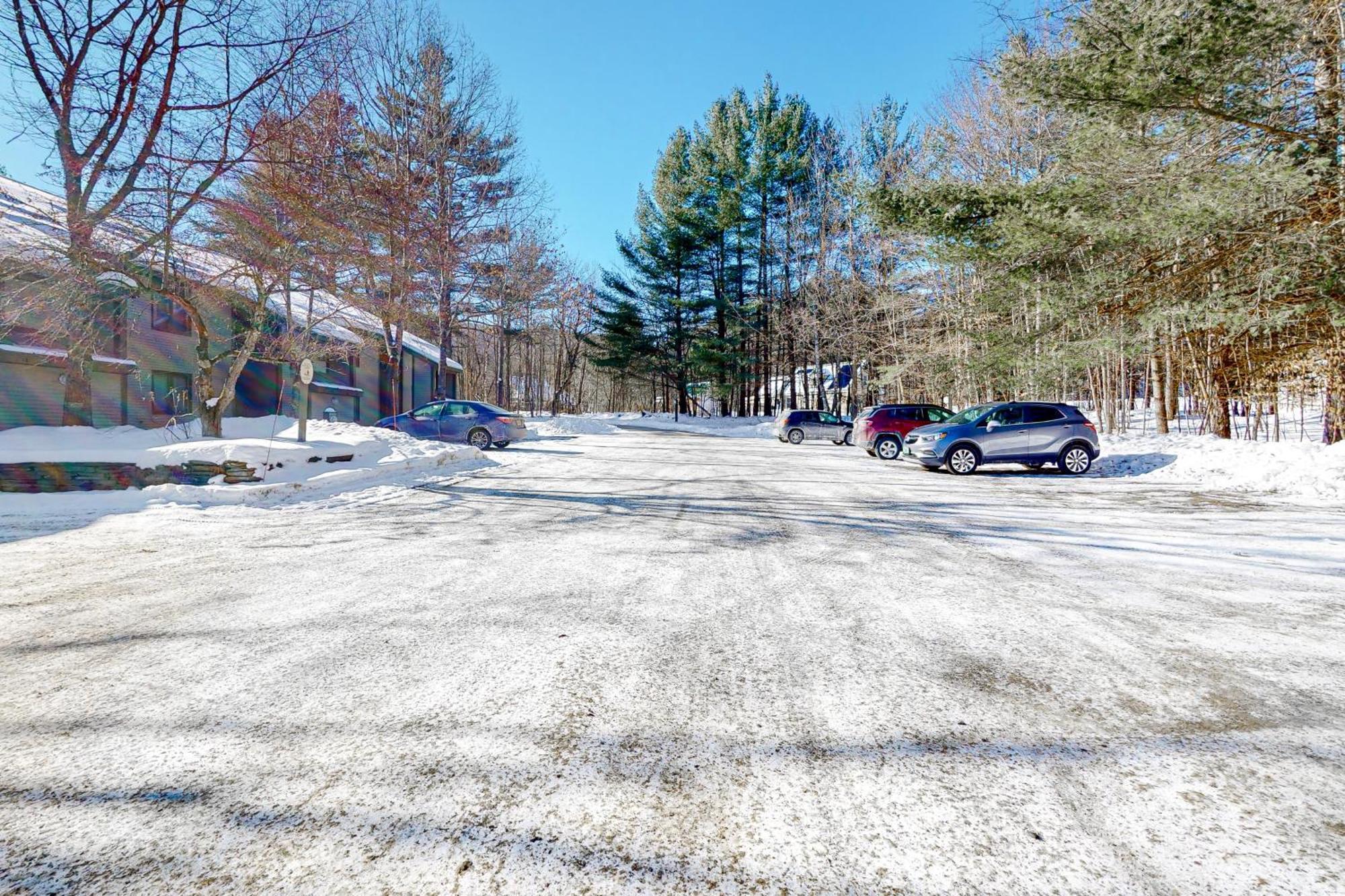 Mountain Breeze Getaway Condos Warren Chambre photo