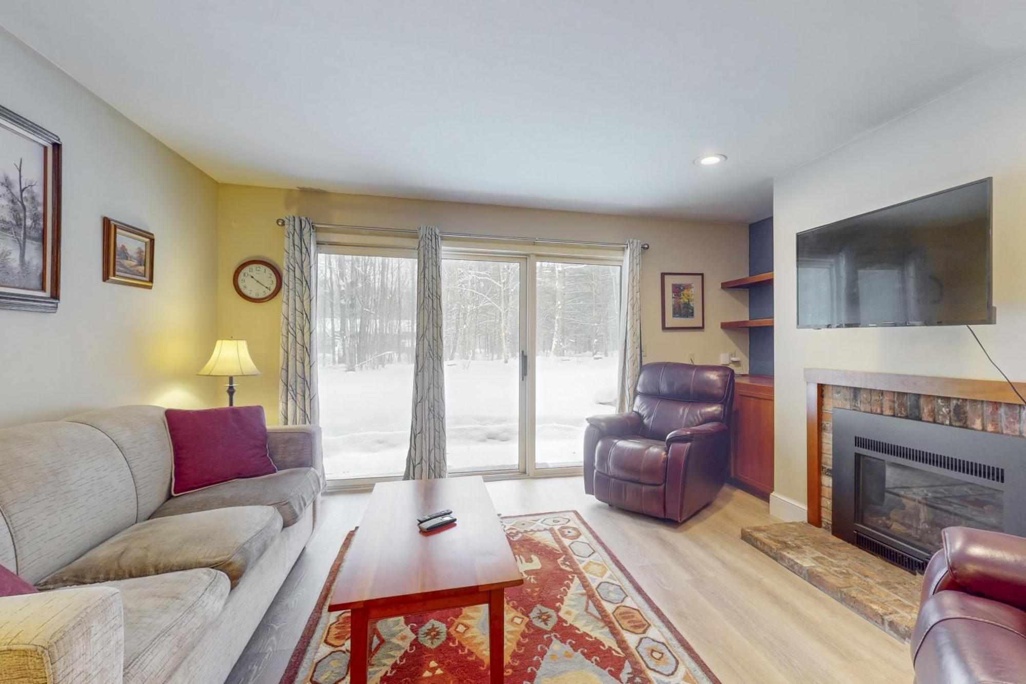Mountain Breeze Getaway Condos Warren Chambre photo